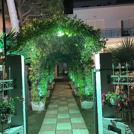 Bar Restaurant Mani Velipojë